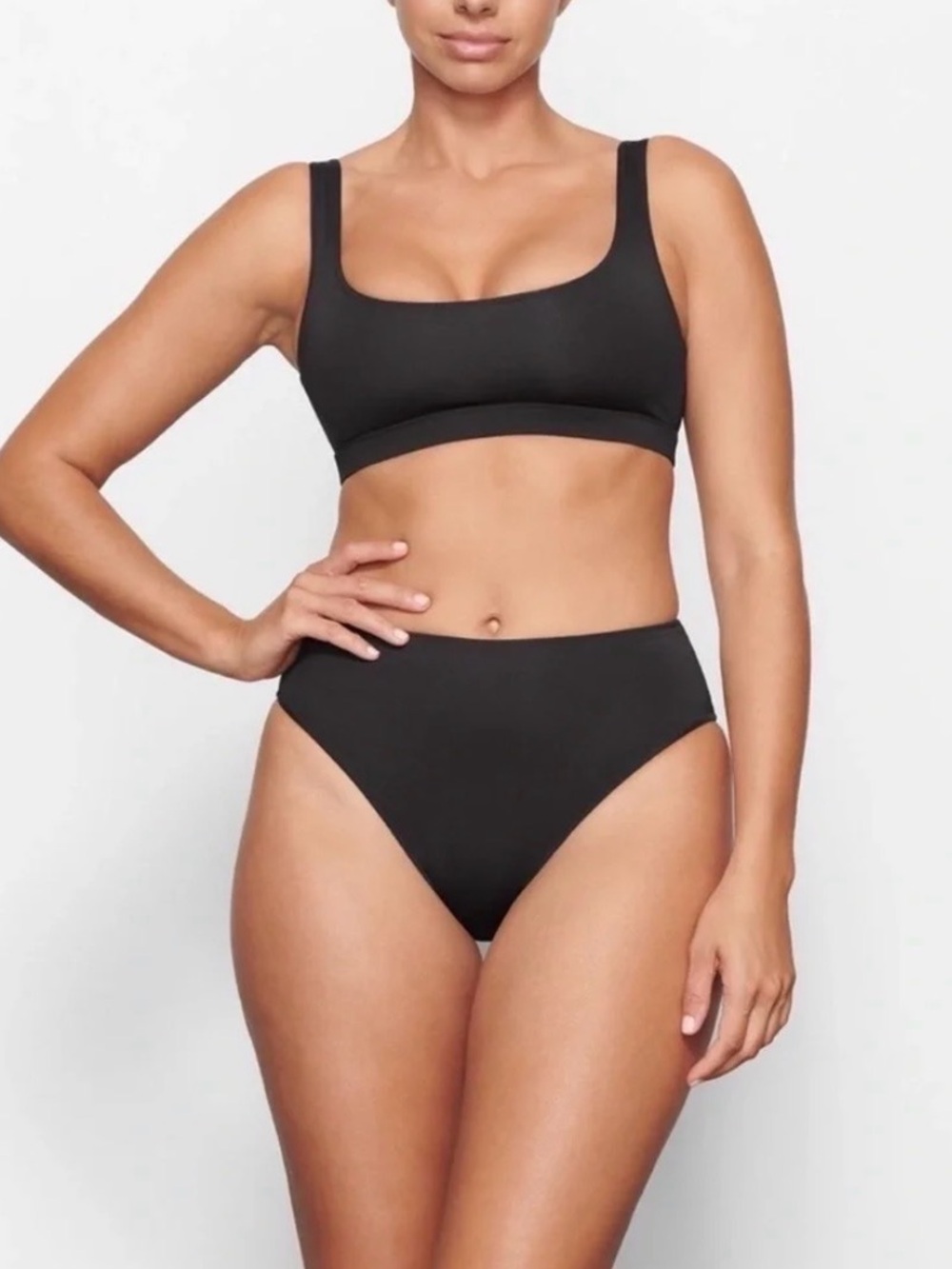 SKIMS Signature Swim Mid waist Bottom